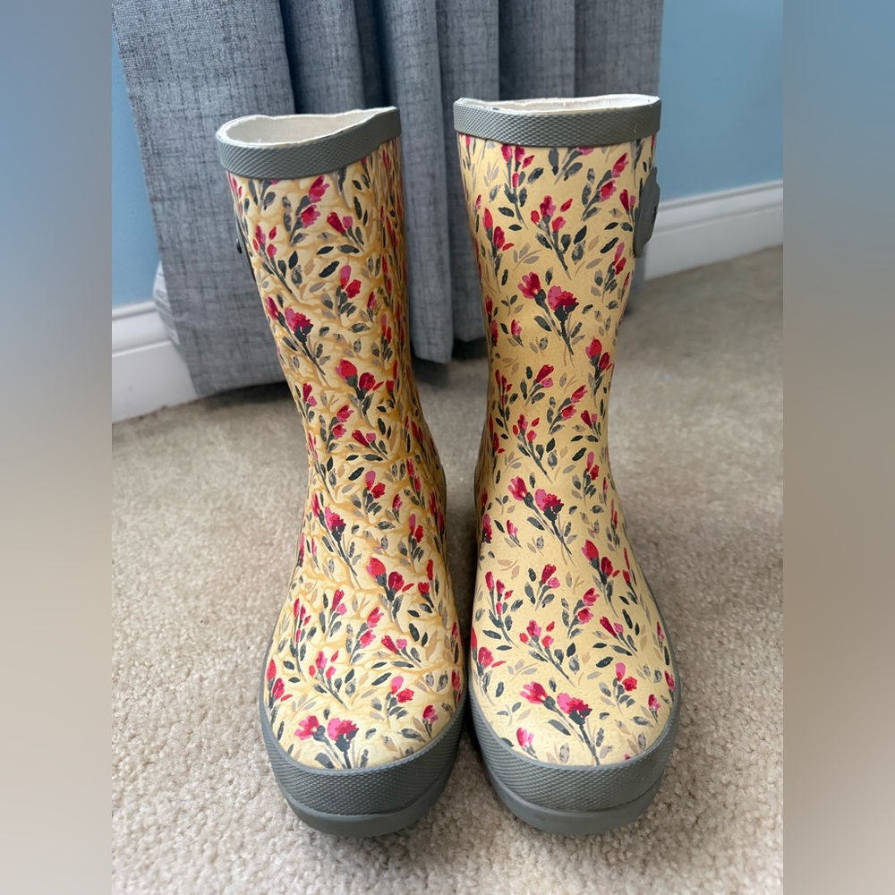 Chooka Rebecca Mid Floral Patterned Women's Rain Boots size 7 - Picture 2 of 8